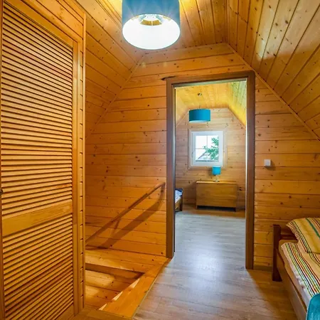 Nad Morzem Osrodek Baltica, * فيتشه