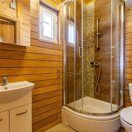 Nad Morzem Osrodek Baltica, *